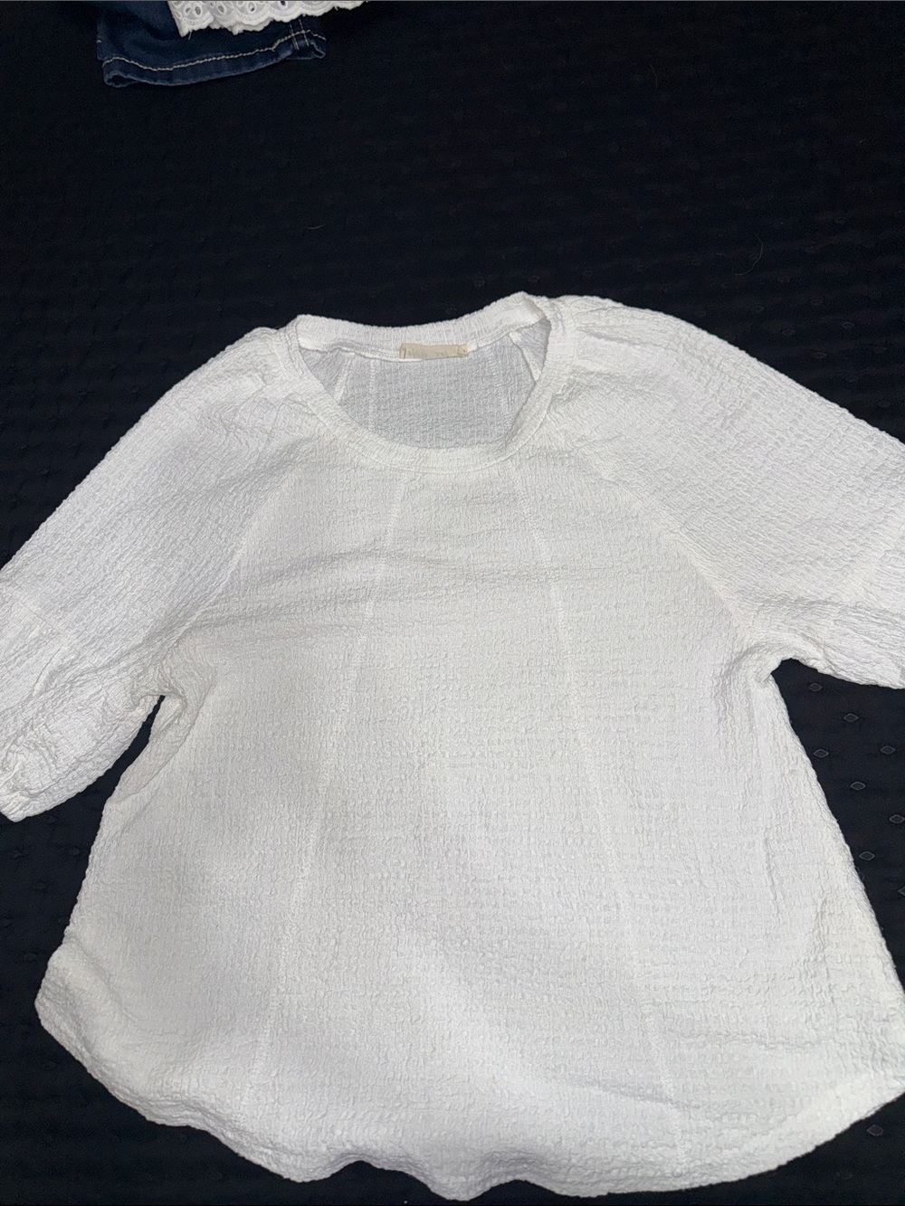 Textured White Scoop Neck Tunic Top
